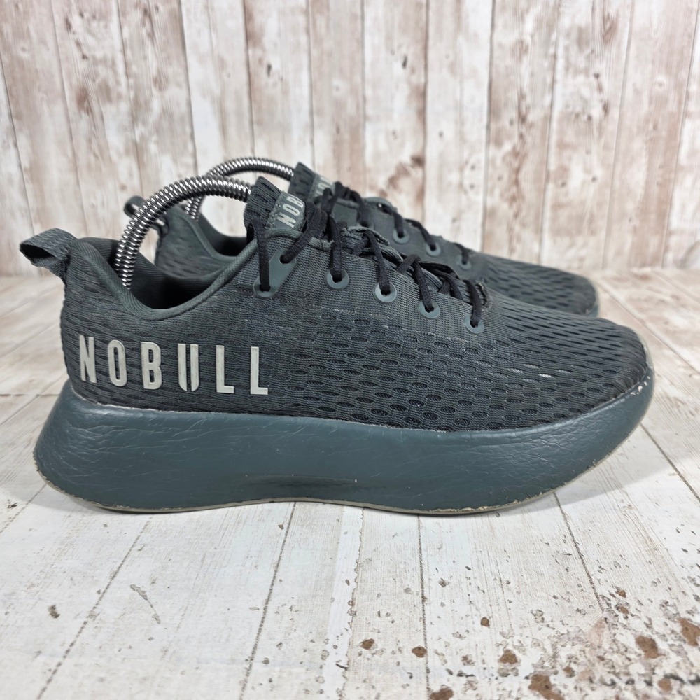 NOBULL Mesh Runner Dark Grey Charcoal Training Sneakers Womens 9.5 Mens 8